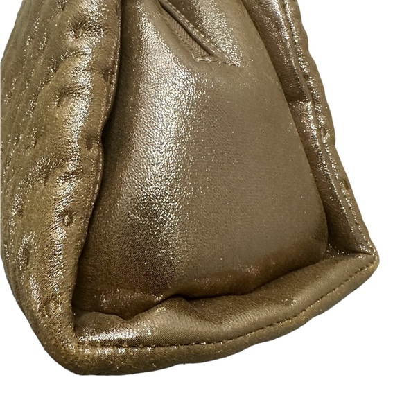 Love Moschino Metallic Gold Shoulder Bag RARE Perfect for a Wedding Party - Picture 3 of 15